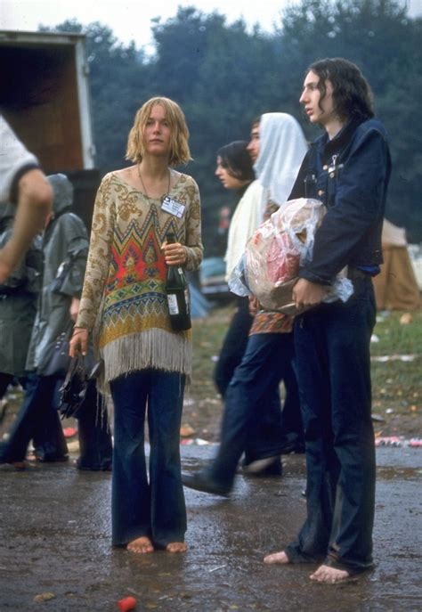 woodstock nsfw|Fans of the 1969 Woodstock Festival: 53 Photographs。